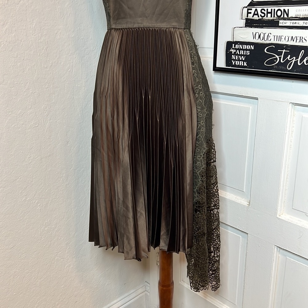Karen Millen Brown Pleated Midi Dress with Lace Detail Size 4 - Picture 7 of 10
